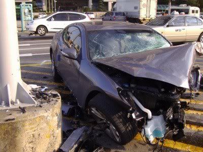 Hyundai-Genesis-Coupe-10-Accident-.jpg