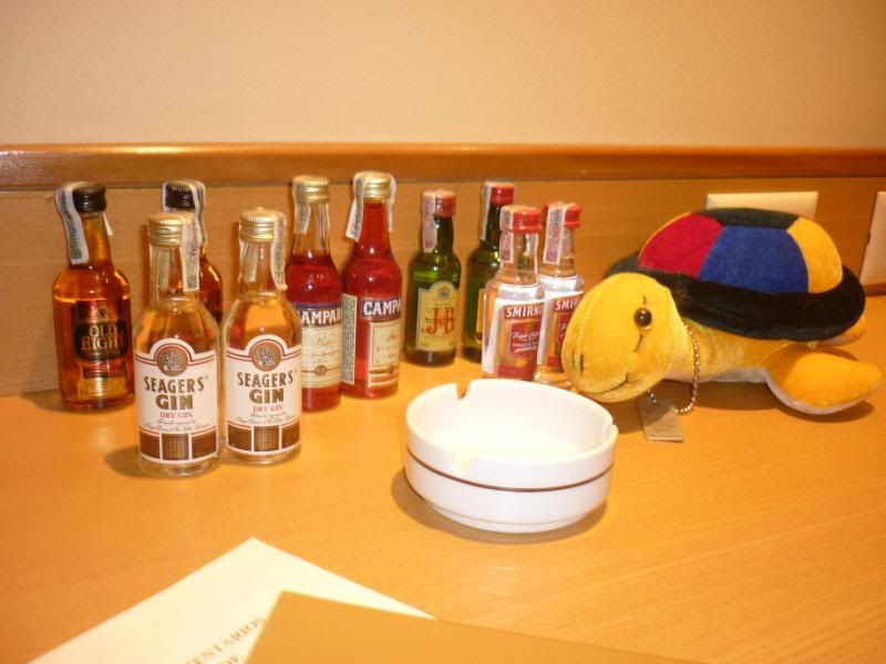http://i28.photobucket.com/albums/c202/Saori_Tohru/P1030884.jpg