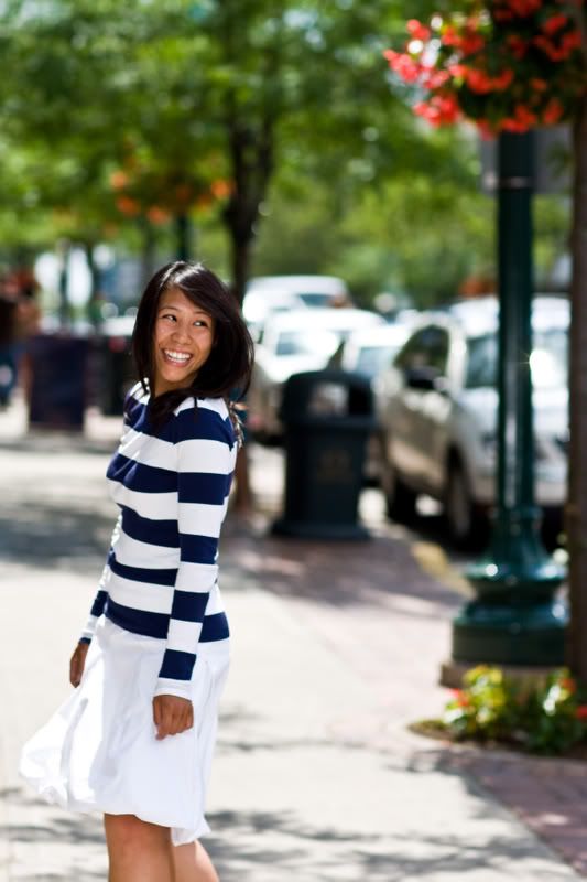 IMAGE: http://i28.photobucket.com/albums/c205/telkinvaga/Showcase/NatalieTranPortraits-1397.jpg