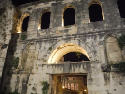A CROACIA EN COCHE CON PERRO (JUNIO 2016) - Blogs de Croacia - 17 JUNIO 2016: SPLIT (12)