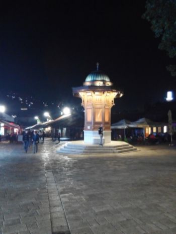 A CROACIA EN COCHE CON PERRO (JUNIO 2016) - Blogs de Croacia - 19 JUNIO 2016: MOSTAR - SARAJEVO (18)