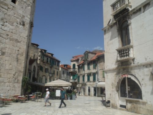 A CROACIA EN COCHE CON PERRO (JUNIO 2016) - Blogs de Croacia - 17 JUNIO 2016: SPLIT (7)