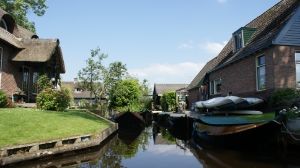 06 JUNIO: ALKMAAR Y GIETHOORN - HOLANDA con PERRO (Junio 2014) (15)