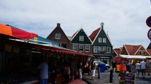07 JUNIO: EDAM, VOLENDAM, MARKEN Y ZAANSE SCHANS - HOLANDA con PERRO (Junio 2014) (5)