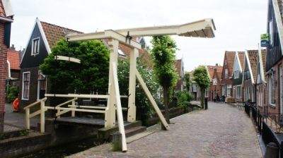 07 JUNIO: EDAM, VOLENDAM, MARKEN Y ZAANSE SCHANS - HOLANDA con PERRO (Junio 2014) (13)