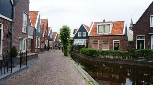 07 JUNIO: EDAM, VOLENDAM, MARKEN Y ZAANSE SCHANS - HOLANDA con PERRO (Junio 2014) (11)