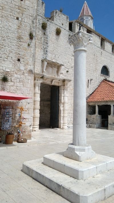 A CROACIA EN COCHE CON PERRO (JUNIO 2016) - Blogs de Croacia - 18 JUNIO 2016: SPLIT- TROGIR (3)