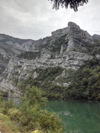 A CROACIA EN COCHE CON PERRO (JUNIO 2016) - Blogs de Croacia - 19 JUNIO 2016: MOSTAR - SARAJEVO (12)