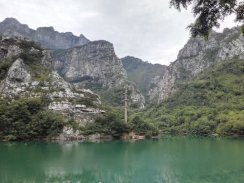 A CROACIA EN COCHE CON PERRO (JUNIO 2016) - Blogs de Croacia - 19 JUNIO 2016: MOSTAR - SARAJEVO (13)