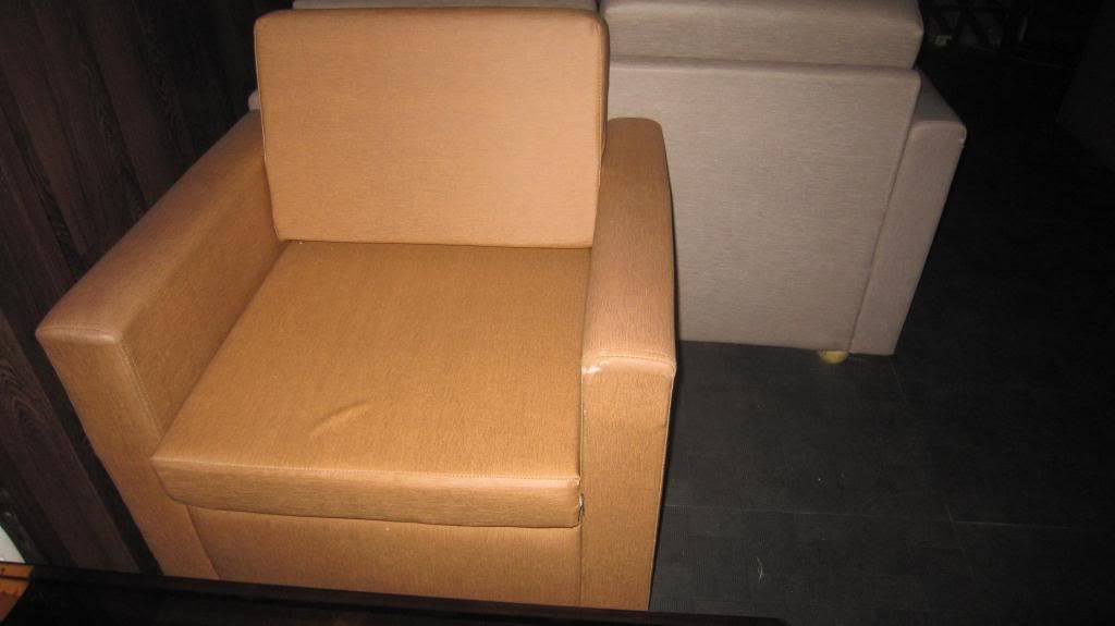 Cần thanh lý một số bàn ghế. - 4