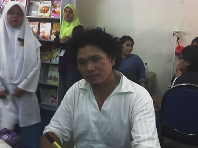 Image hosting by Photobucket