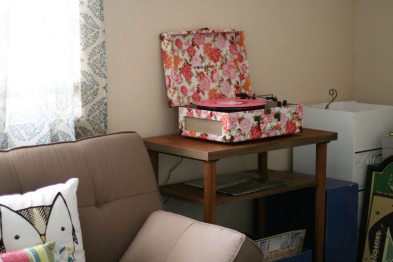photo craftroom3_zps735a7b71.jpg