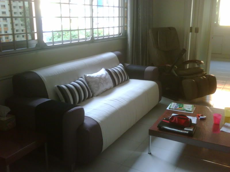 LivingRm-Sofa.jpg