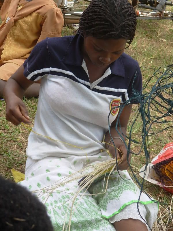 learning how to make baskets
