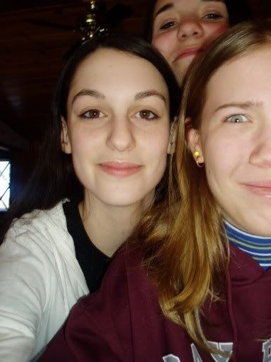 Mary posts pictures