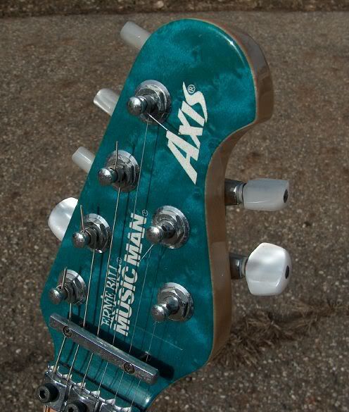 auctions002.jpg