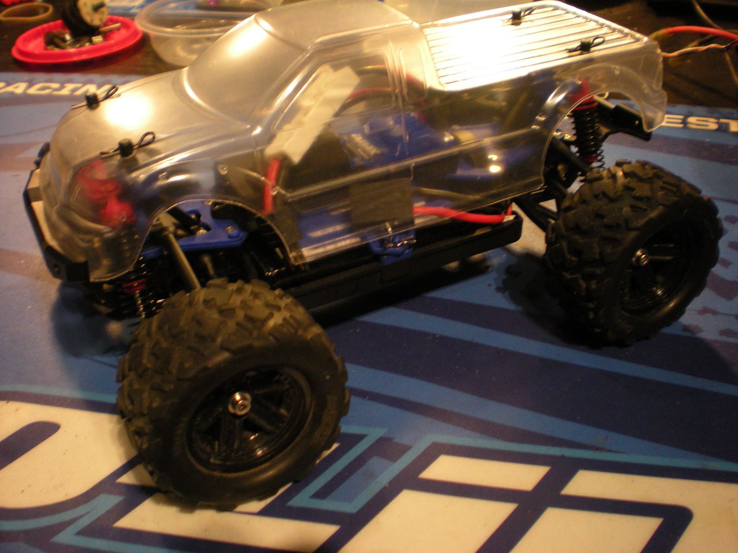 latrax teton custom body