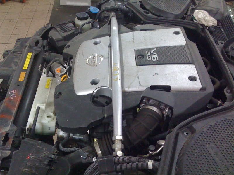 VQ35HR2007halfcut002.jpg