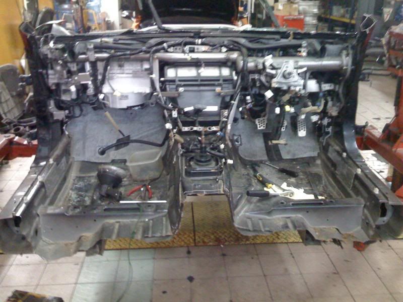 VQ35HR2007halfcut004.jpg