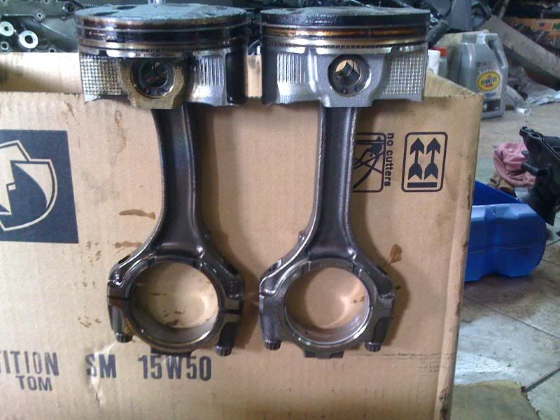 VQ35HRConrod002.jpg
