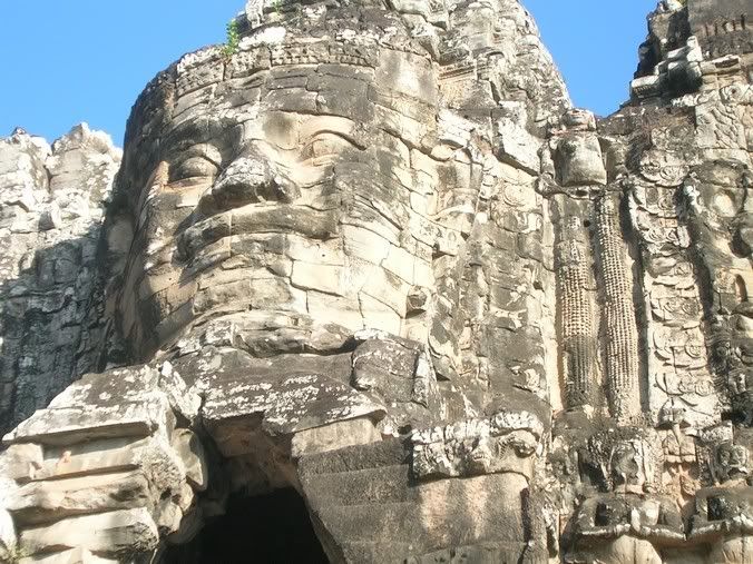 AngkorThom08.jpg picture by minah2710