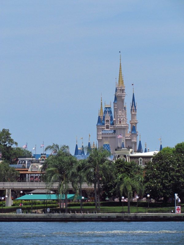 WDWMAY-JUNE2012083-001.jpg