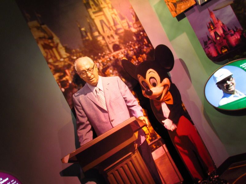 WDWMAY-JUNE20121055.jpg