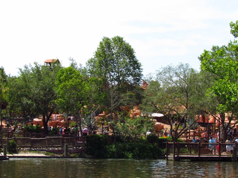 WDWMAY-JUNE2012126.jpg