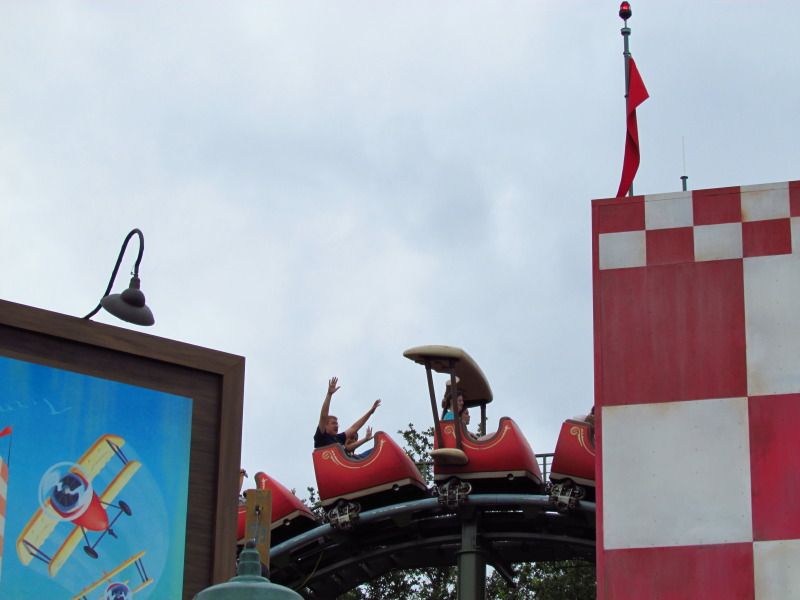 WDWMAY-JUNE20122184_zpsfc2f60e1.jpg