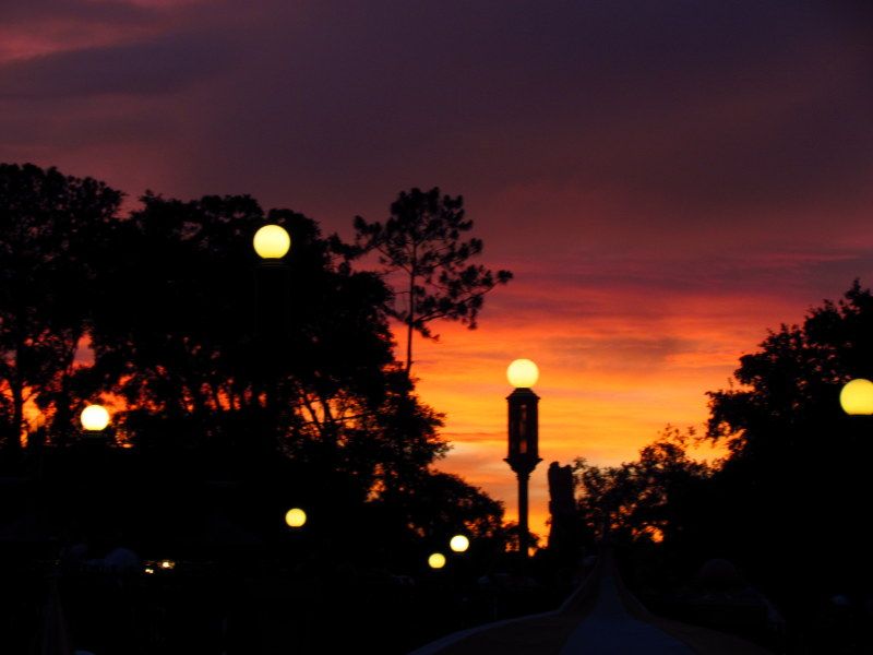 WDWMAY-JUNE20122260-001_zpse886cb28.jpg