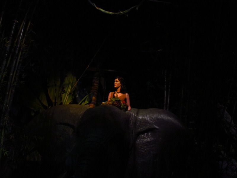 WDWMAY-JUNE2012719.jpg