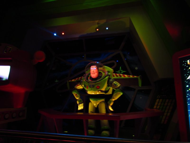 WDWMAY-JUNE2012876.jpg