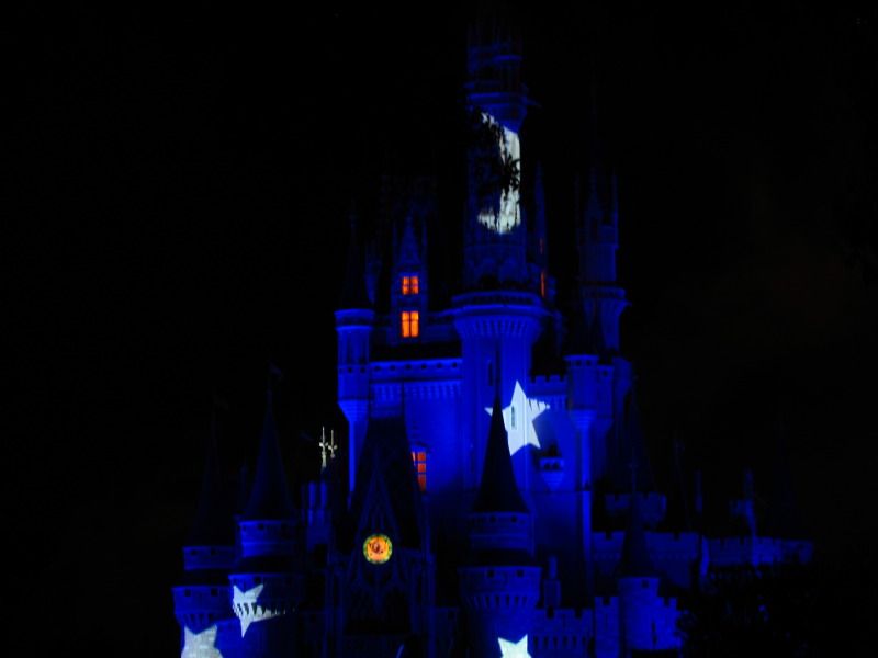 WDWMAY-JUNE2012895-1.jpg