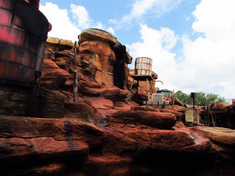 WDWMAY-JUNE2012991.jpg