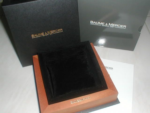 baume mercier watch box