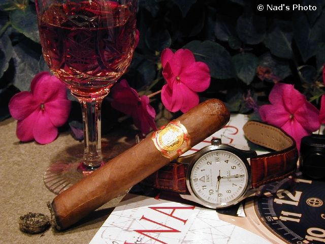 i28.photobucket.com/albums/c236/nad1/IWC%20Misc/CigarNite3-1.jpg