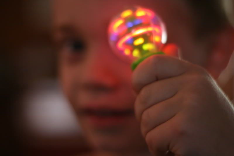 IMAGE: http://i28.photobucket.com/albums/c239/daisydeadpeddles/ukiahandsacagain020-1.jpg