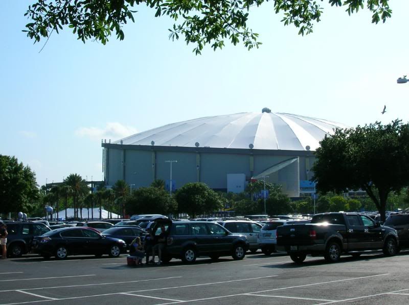 tropicana firled