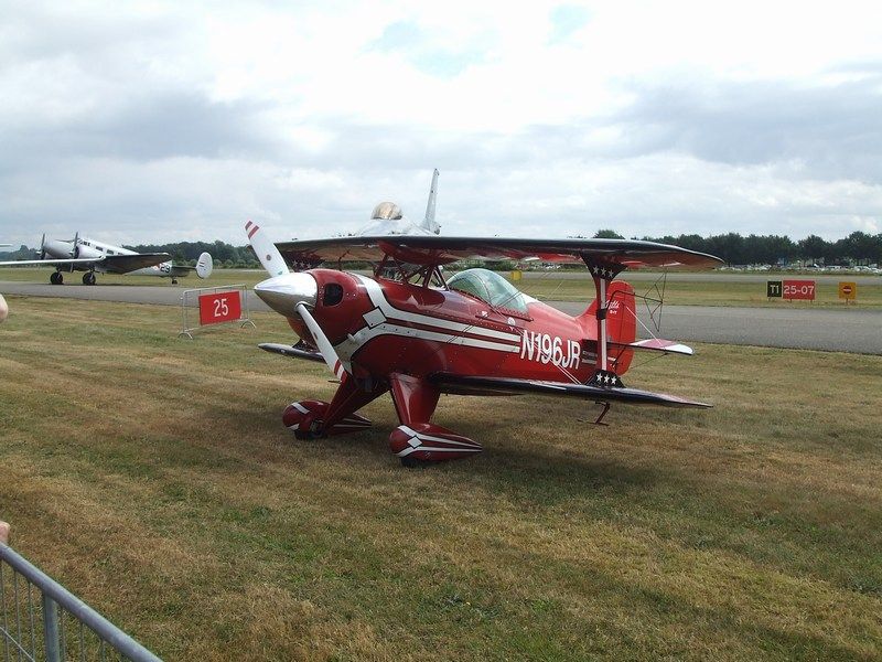 http://i28.photobucket.com/albums/c245/taylormonoplane/mini-DSCF4326.jpg