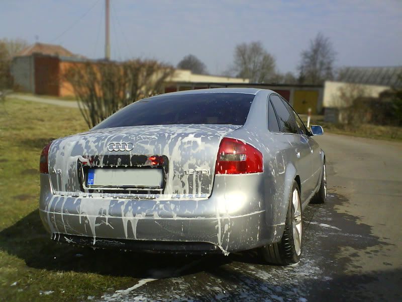 Washing Audi A6