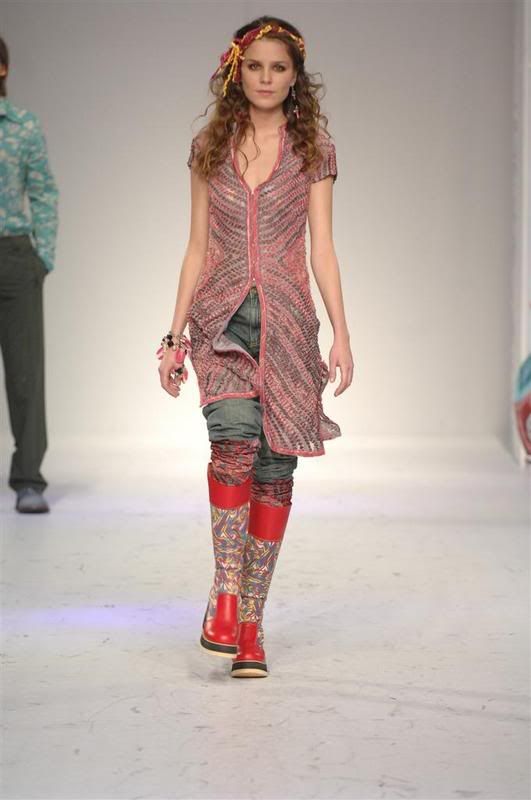 Ika Butoni @ Hongkong Fashion Week 2007