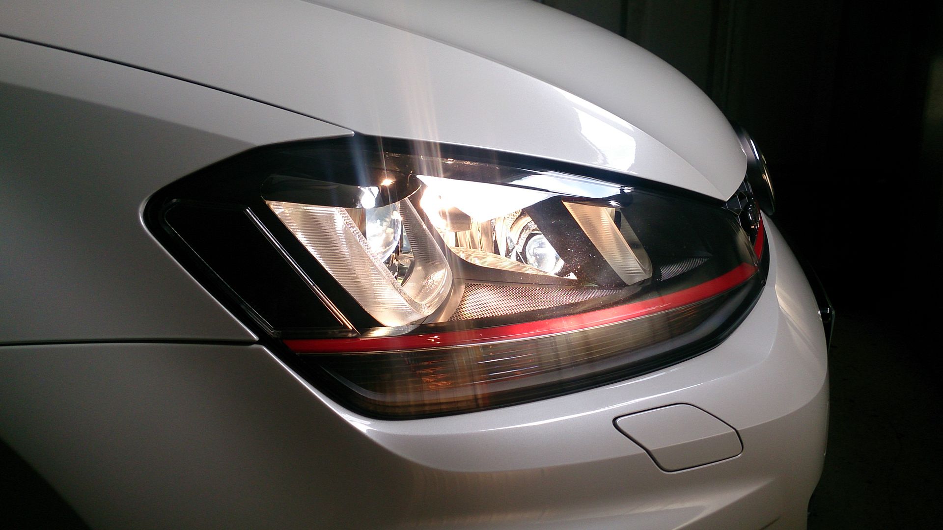 Cornering lights GOLFMK7 VW GTI MKVII Forum / VW Golf R Forum / VW