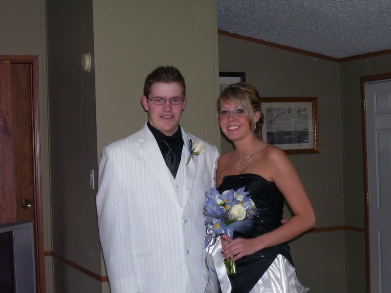 prom004.jpg