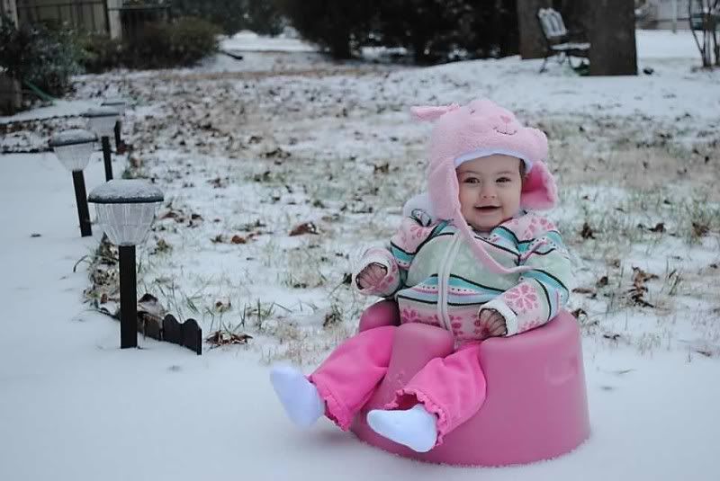 IMAGE: http://i28.photobucket.com/albums/c248/EricaWilliams/P16.jpg