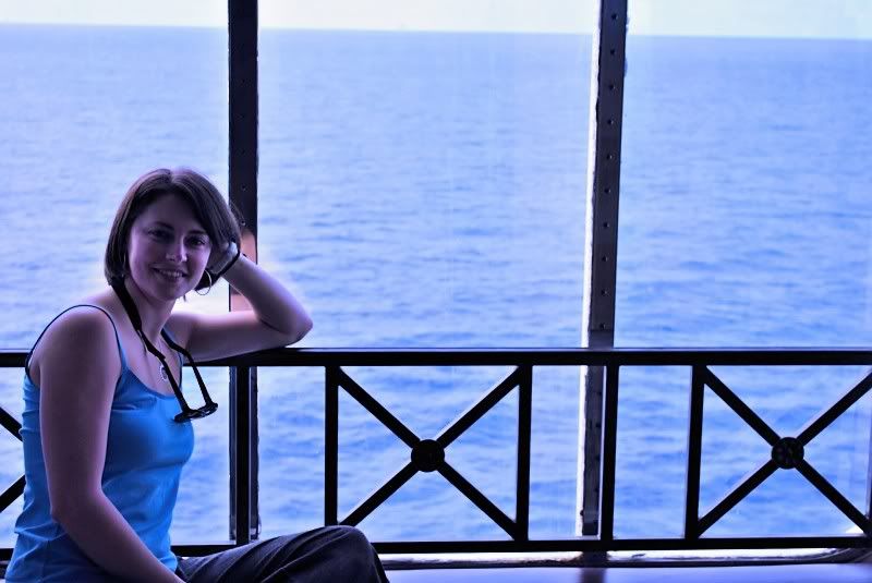 IMAGE: http://i28.photobucket.com/albums/c248/EricaWilliams/P2.jpg