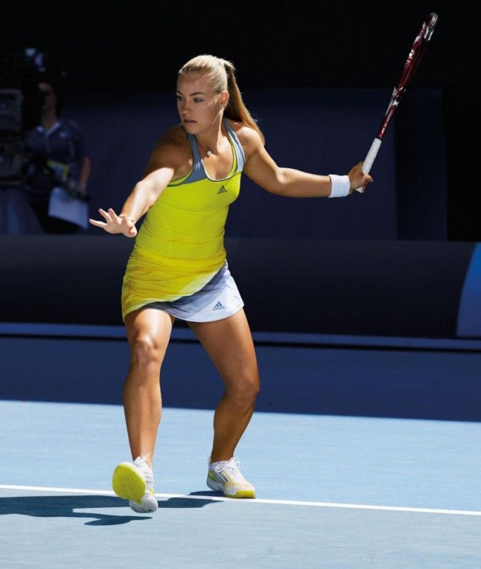 Angelique-Kerber-Australian-Open-2013-Dress-700x828_zps3b396b3b.jpg