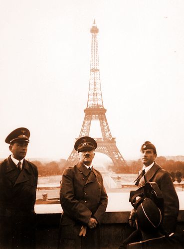 Hitler_visits_Paris_500.jpg