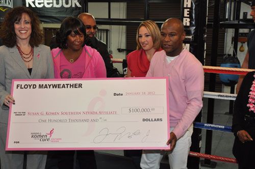 photos-floyd-mayweather-wears-pink-to-donate-100k-to-breast-cancer-charity-1.jpg