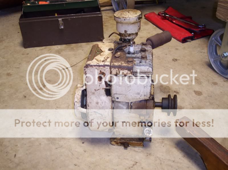 How old is this Briggs? | Smokstak® Antique Engine Community*